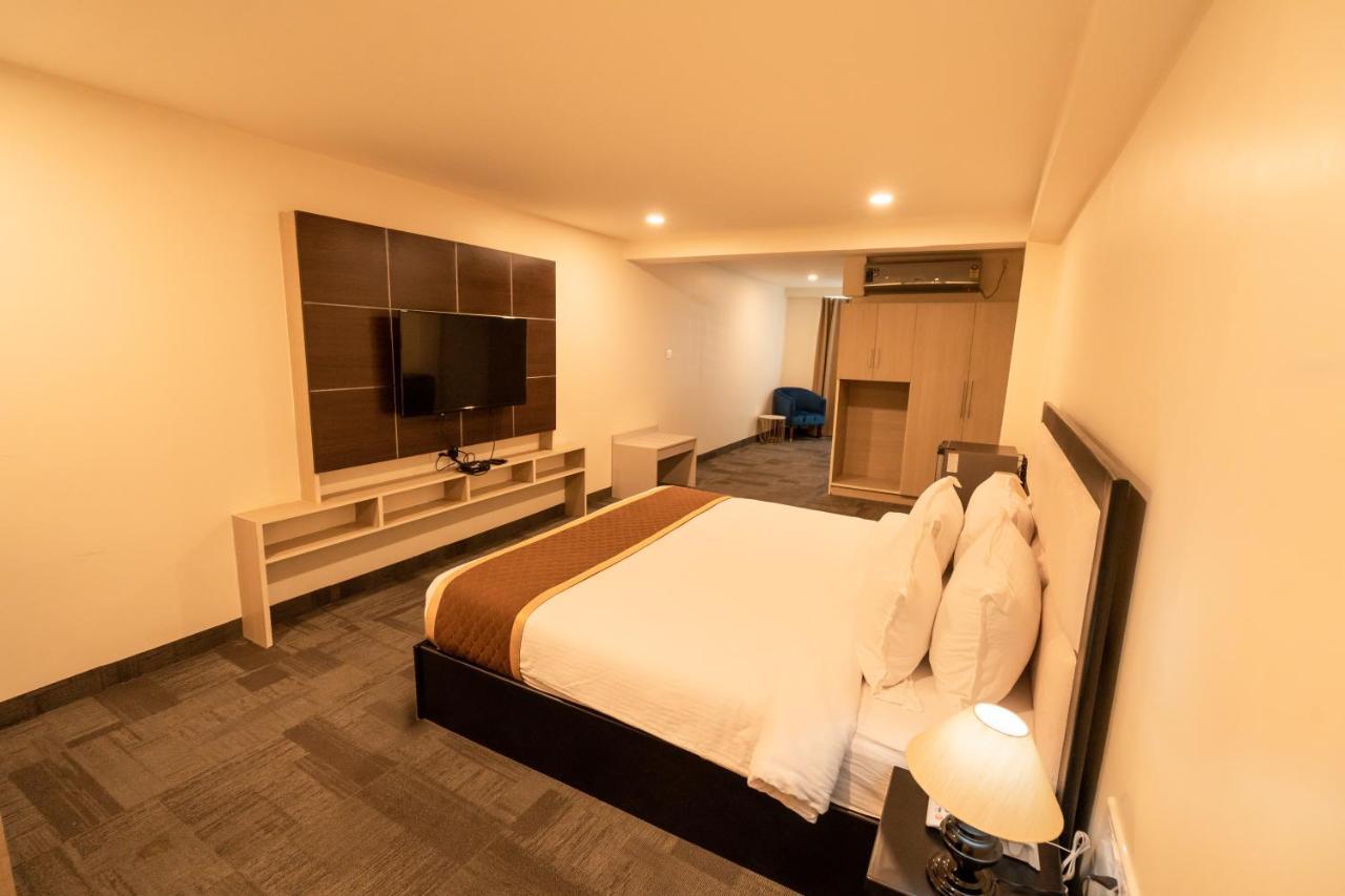 Royale Lalawi Hotel Āīzawl Kültér fotó