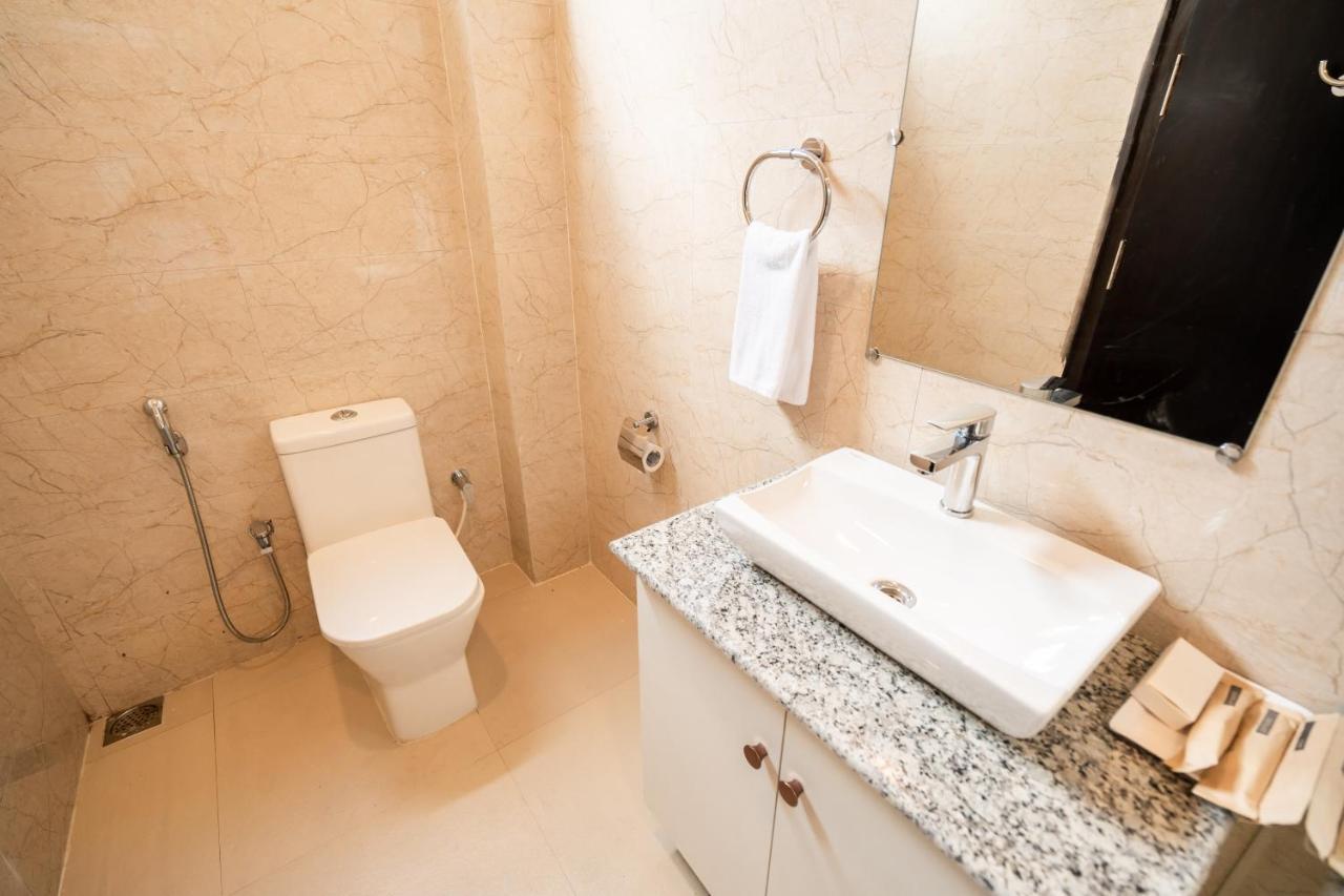 Royale Lalawi Hotel Āīzawl Kültér fotó