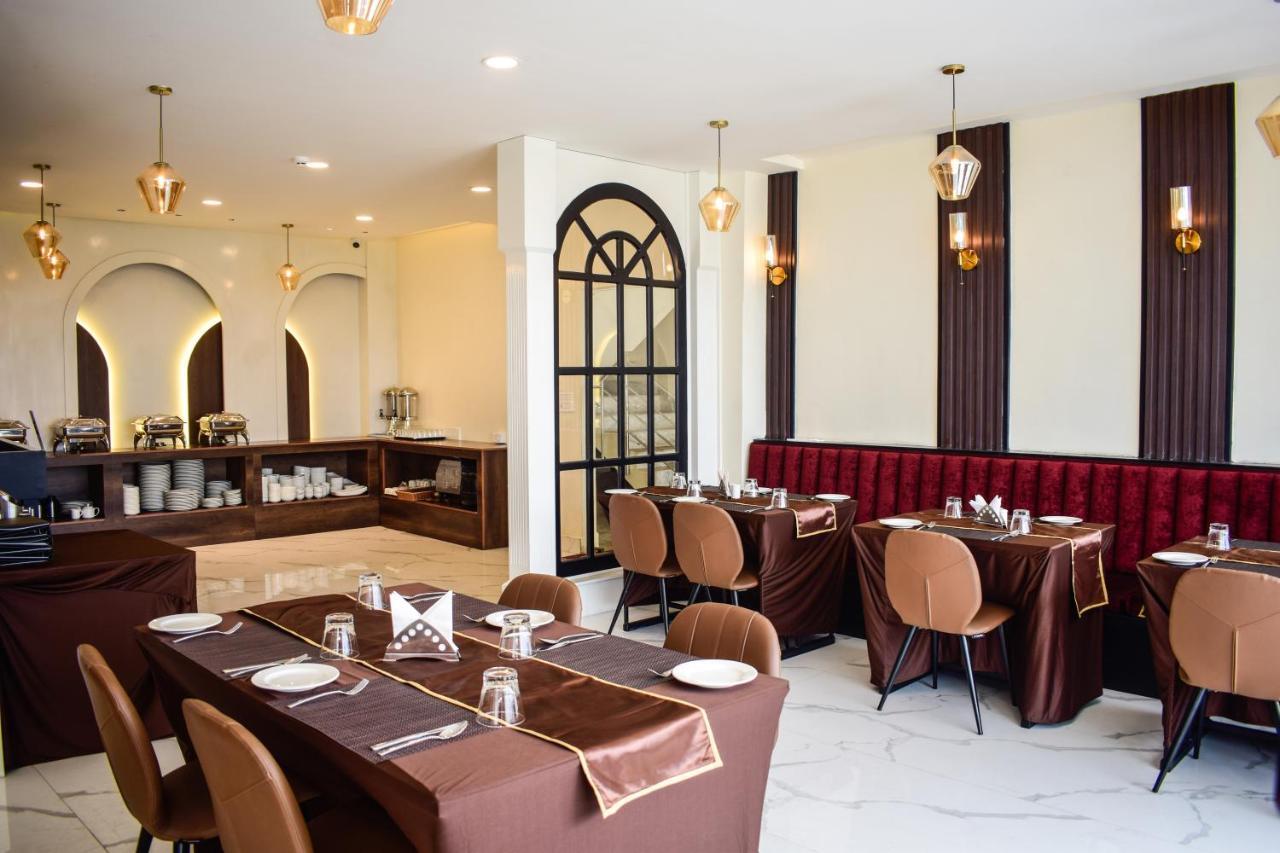 Royale Lalawi Hotel Āīzawl Kültér fotó