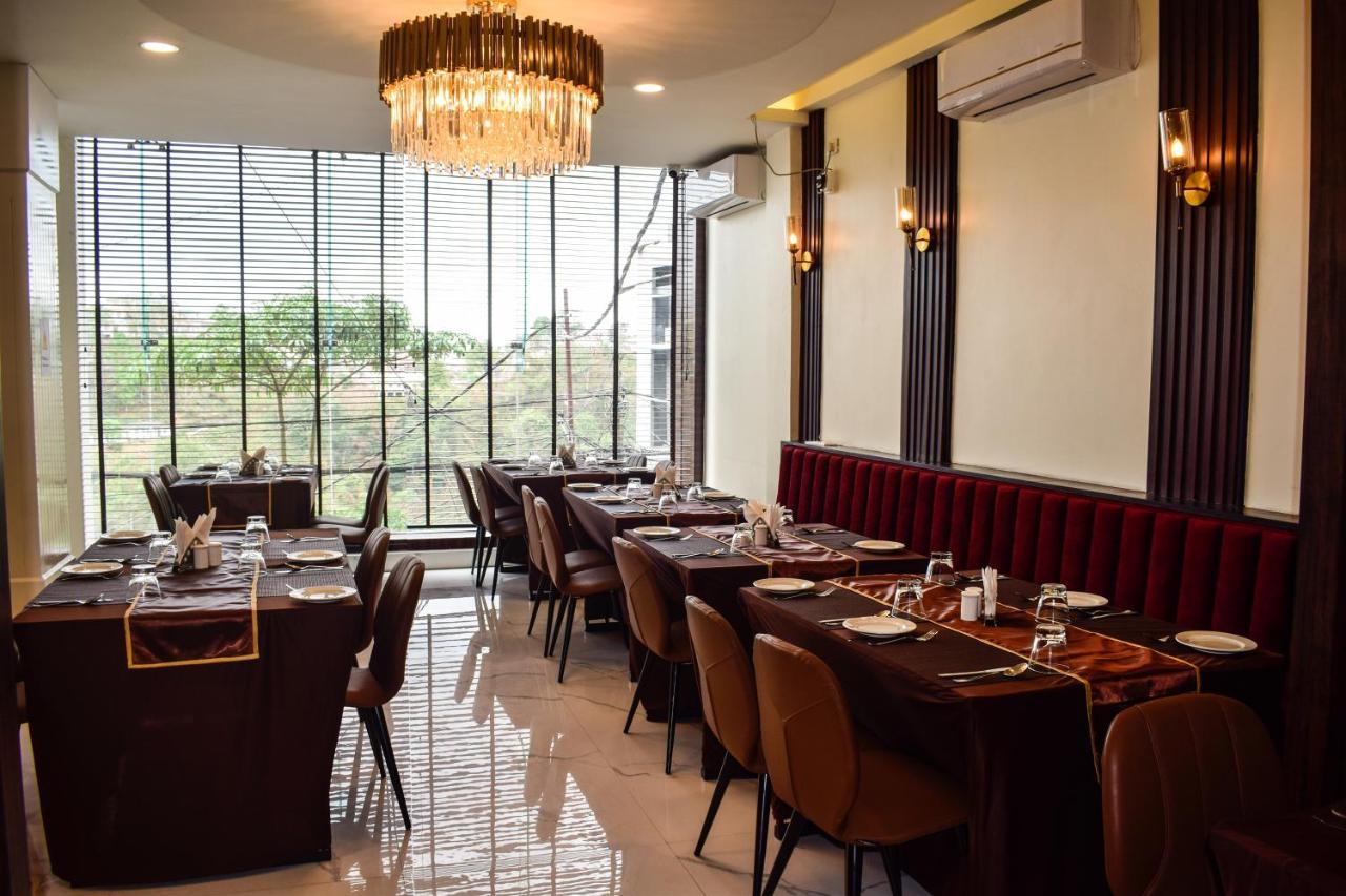 Royale Lalawi Hotel Āīzawl Kültér fotó