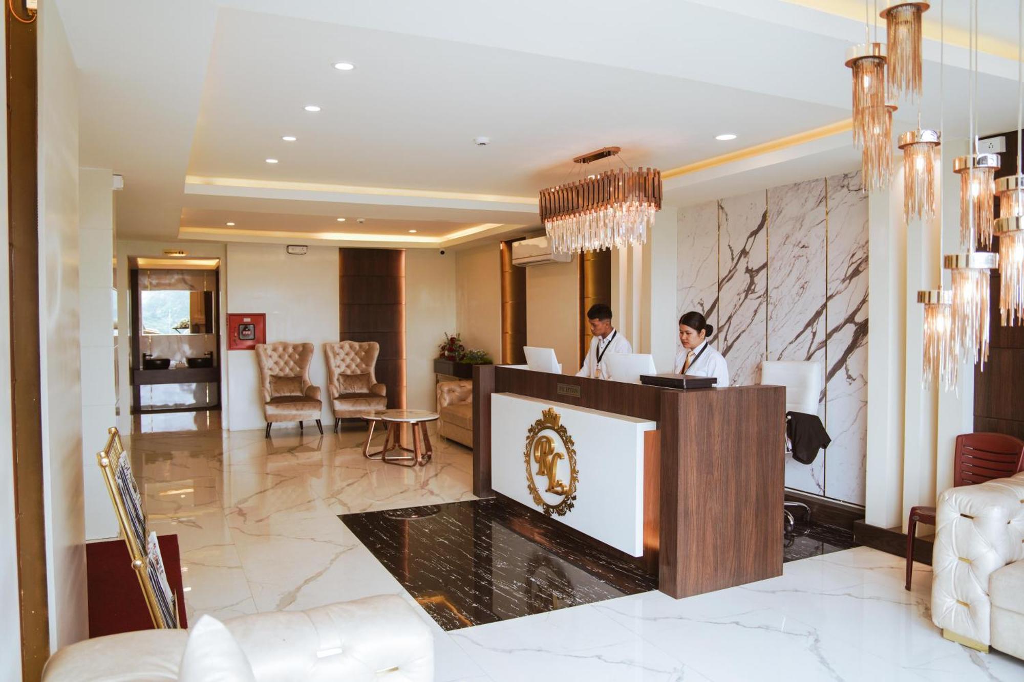 Royale Lalawi Hotel Āīzawl Kültér fotó